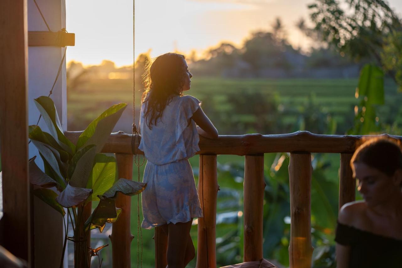 Draper Startup House For Entrepreneurs Hotell Canggu Exteriör bild