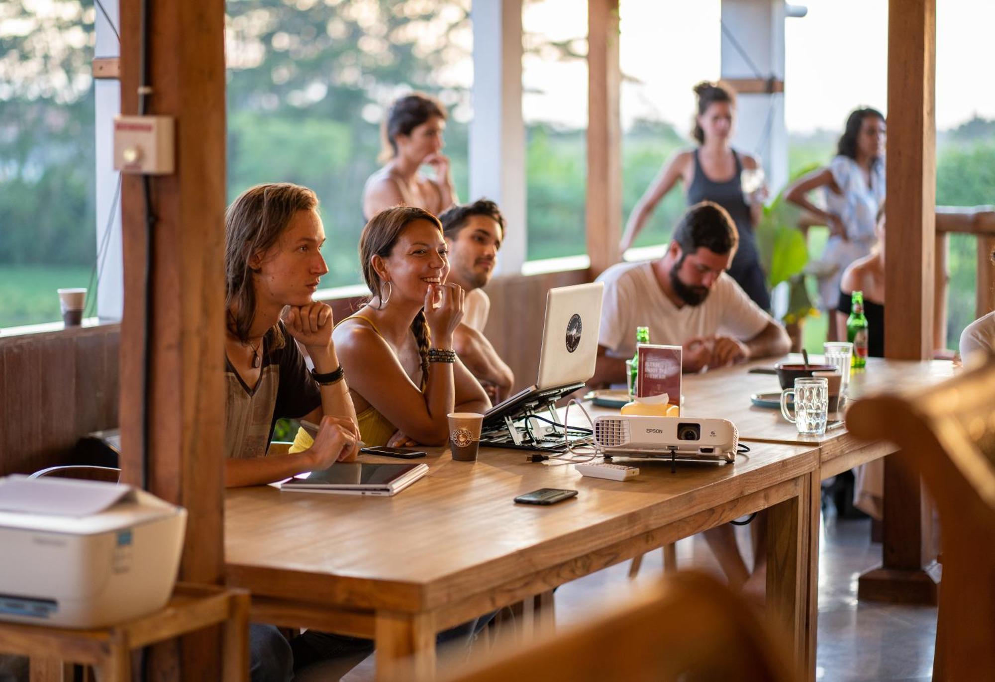 Draper Startup House For Entrepreneurs Hotell Canggu Exteriör bild