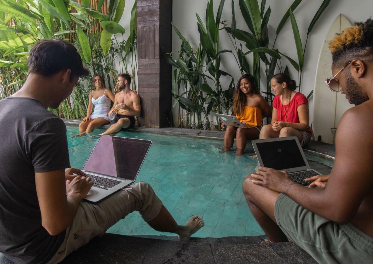Draper Startup House For Entrepreneurs Hotell Canggu Exteriör bild