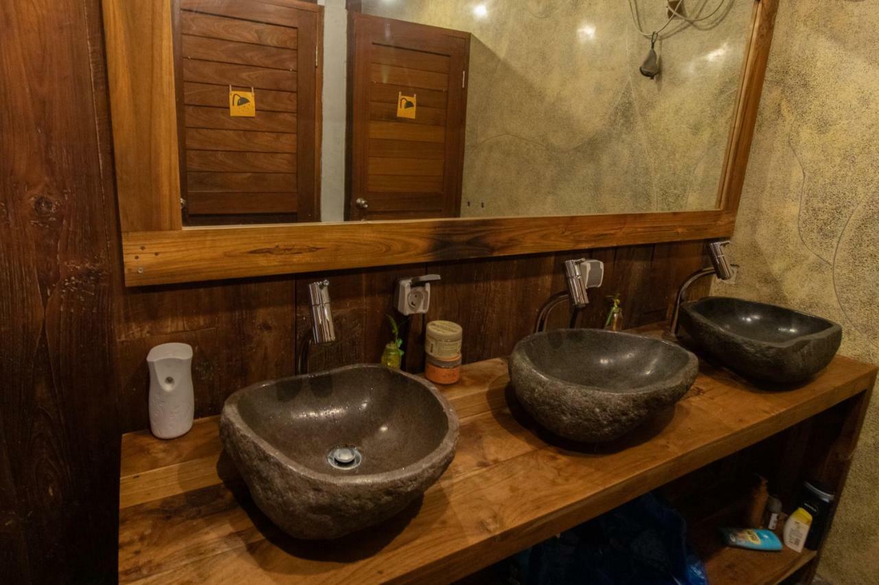 Draper Startup House For Entrepreneurs Hotell Canggu Exteriör bild